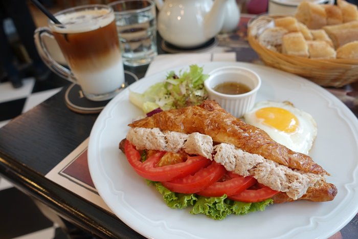 【食記】PAUL 巴黎人豪華早午餐．法式沙龍麵包餐廳 @西湖站(內科)