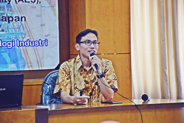 Jika soal pada contoh z akan dicari nilai ekuivalen annualnya adalah:. Teknik Kimia | Kuliah Tamu Oleh Assoc. Prof. Dr. Eng