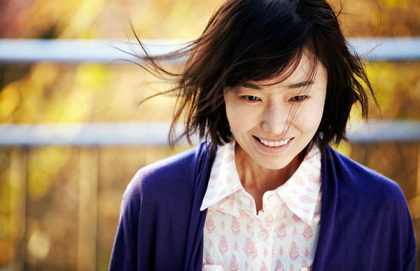 【影評】《勤勞的愛麗絲》（Alice in Earnestland）성실한 나라 의 앨리스 狗急跳牆、兔急丟下愛麗絲