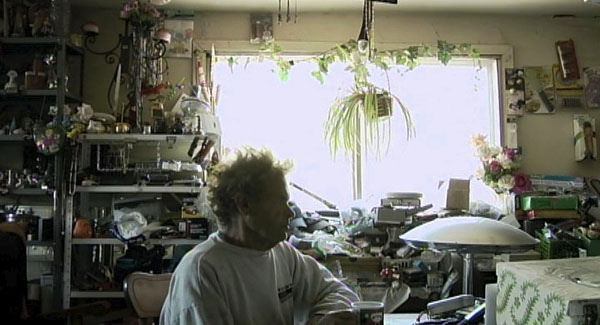 【汽車墳場】在殘缺的世界找同類