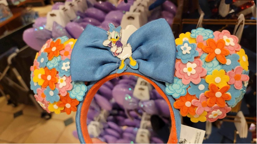 Daisy Ear Headband