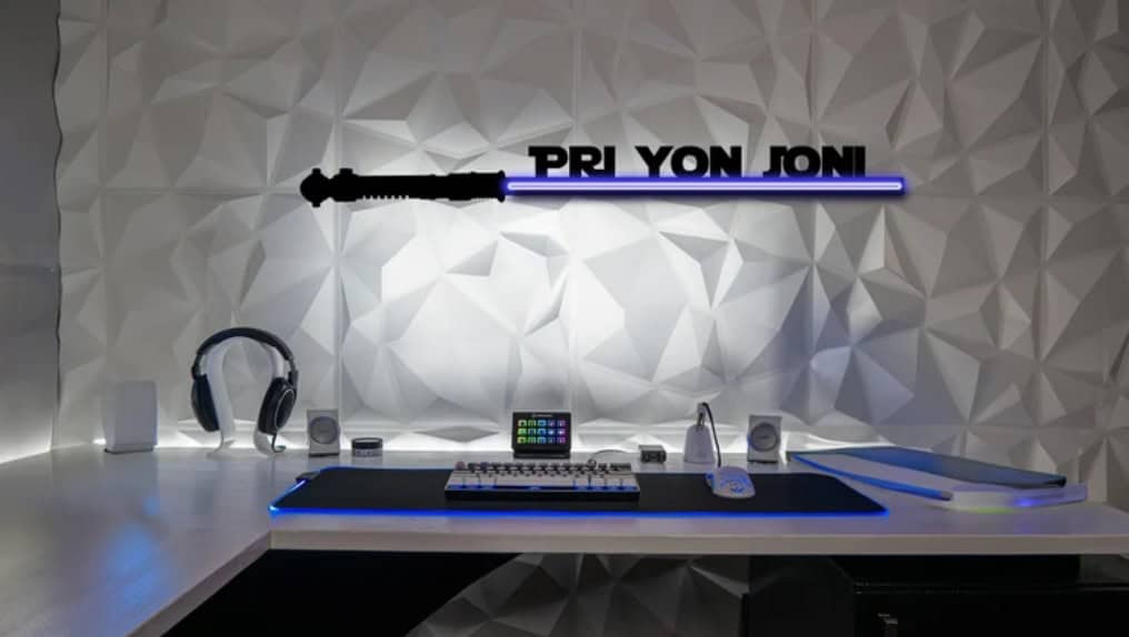 Custom Lightsaber Sign