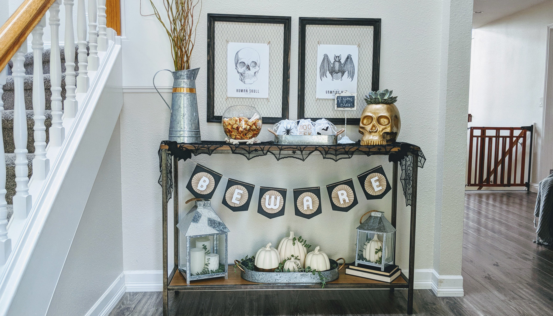 Modern farmhouse living room decor · diy home decor rustic. Modern Farmhouse Halloween Entryway Decor Fun365