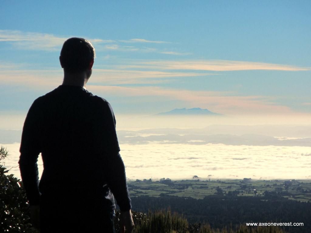 Yang paling membedakan film fantasi dengan film lain adalah setting atau latar belakang serta karakter tokoh unik, yang tidak ada di dunia nyata. Climb Fantham S Peak Rowing From Home To Home