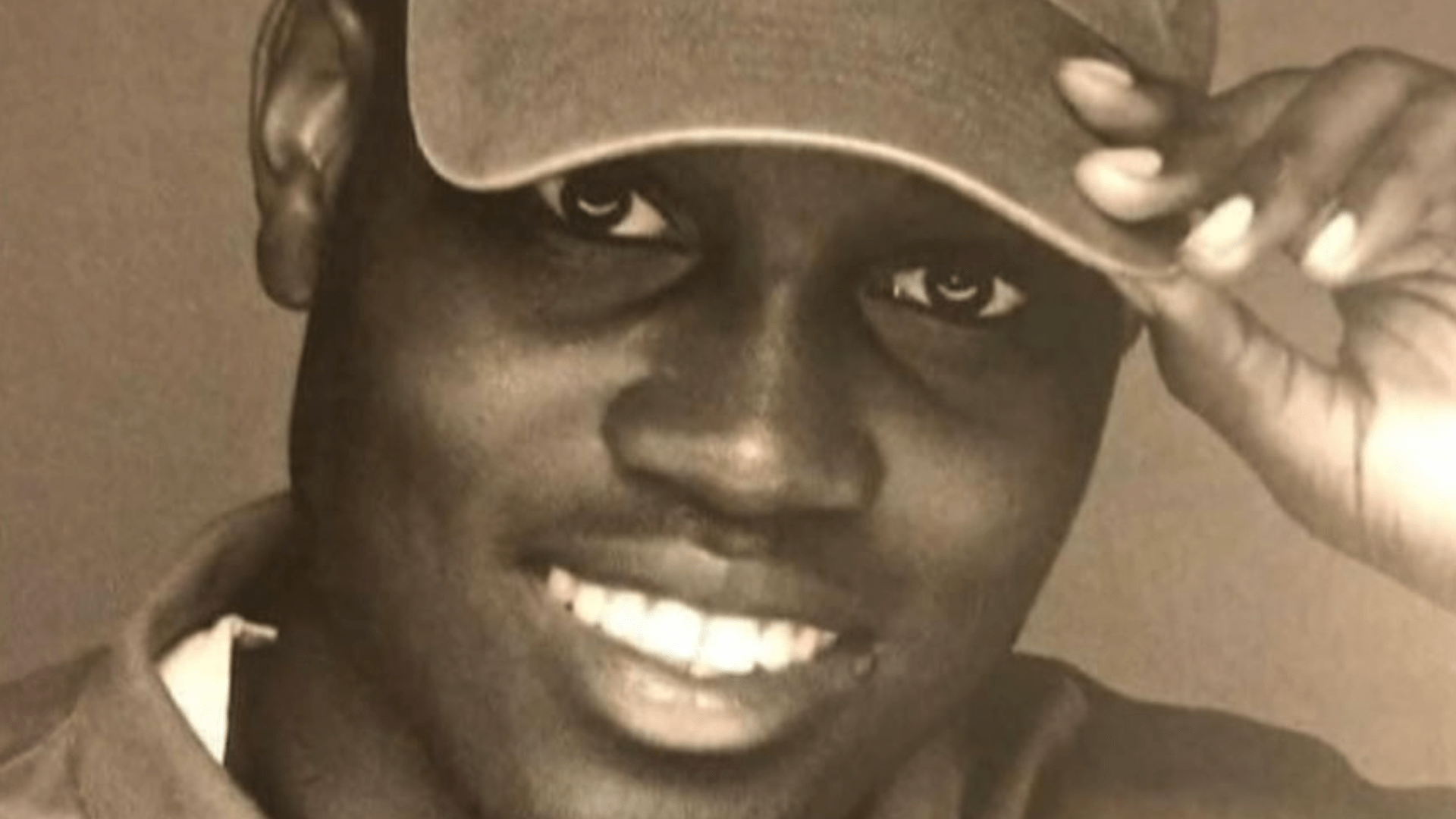 Ahmaud arbery was shot on 23 february 2020 in a confrontation with gregory and travis mcmichael. Watch Live Day 3 Of Ahmaud Arbery Trial Begins Tuesday
