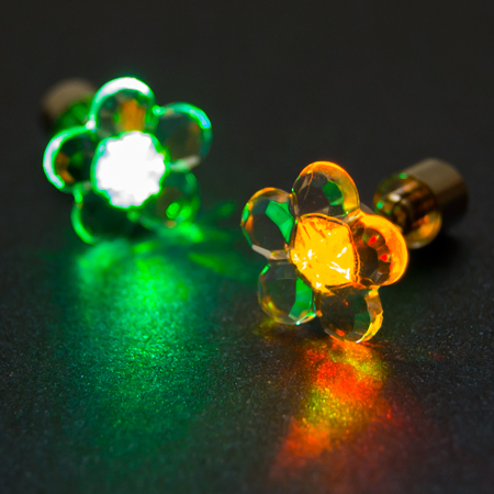 LED auskari "zieds" (krāsaini)