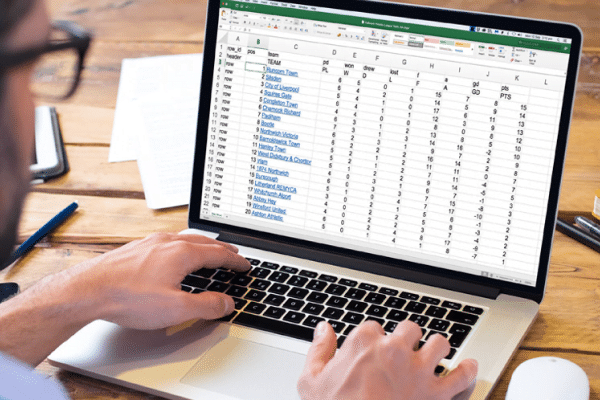 fungsi dari penggunaan aplikasi spreadsheet