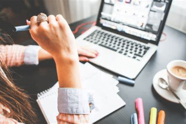 freelance adalah