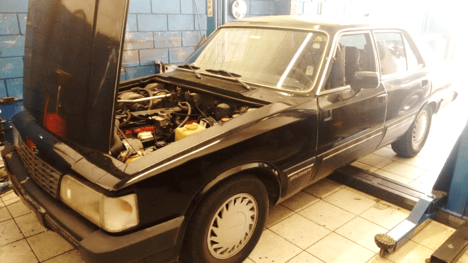 Diplomata 1989 na Coffee Motors