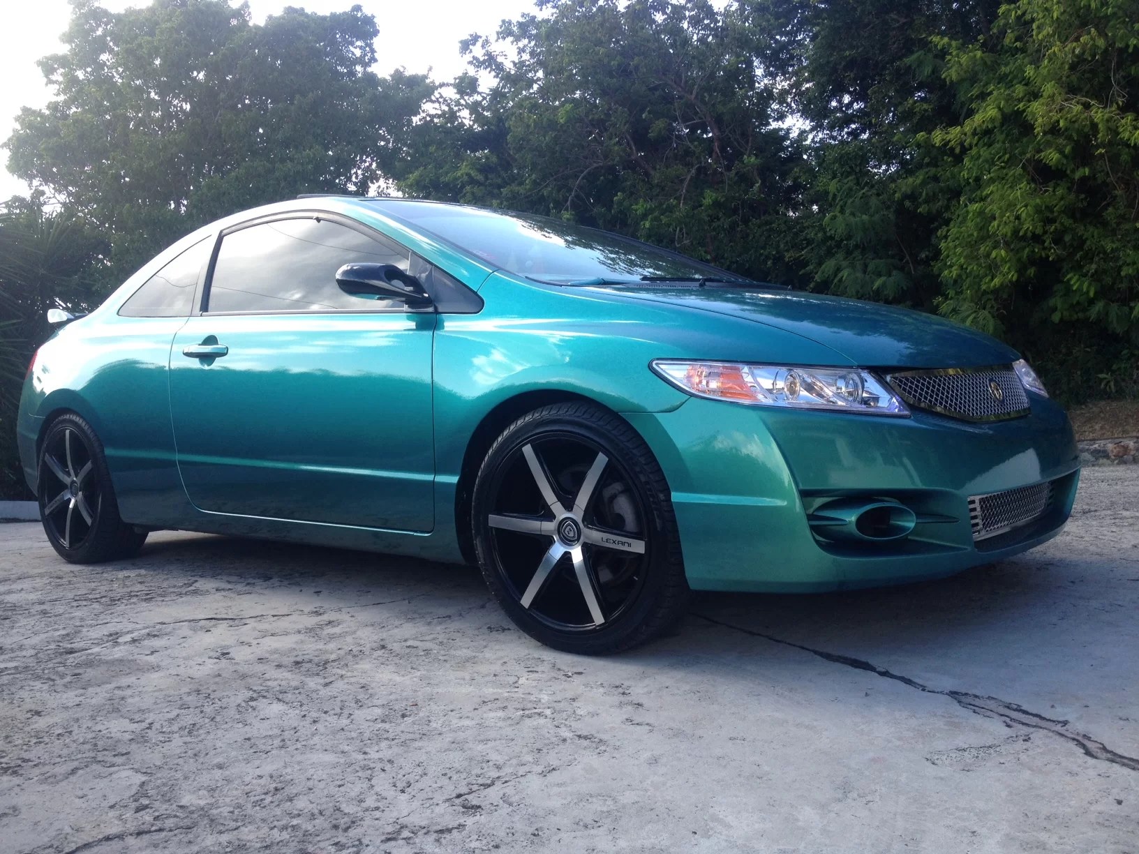 The hexadecimal rgb code of royal blue color is #002366. Metallic Green Car Paint Colors - Paint Color Ideas