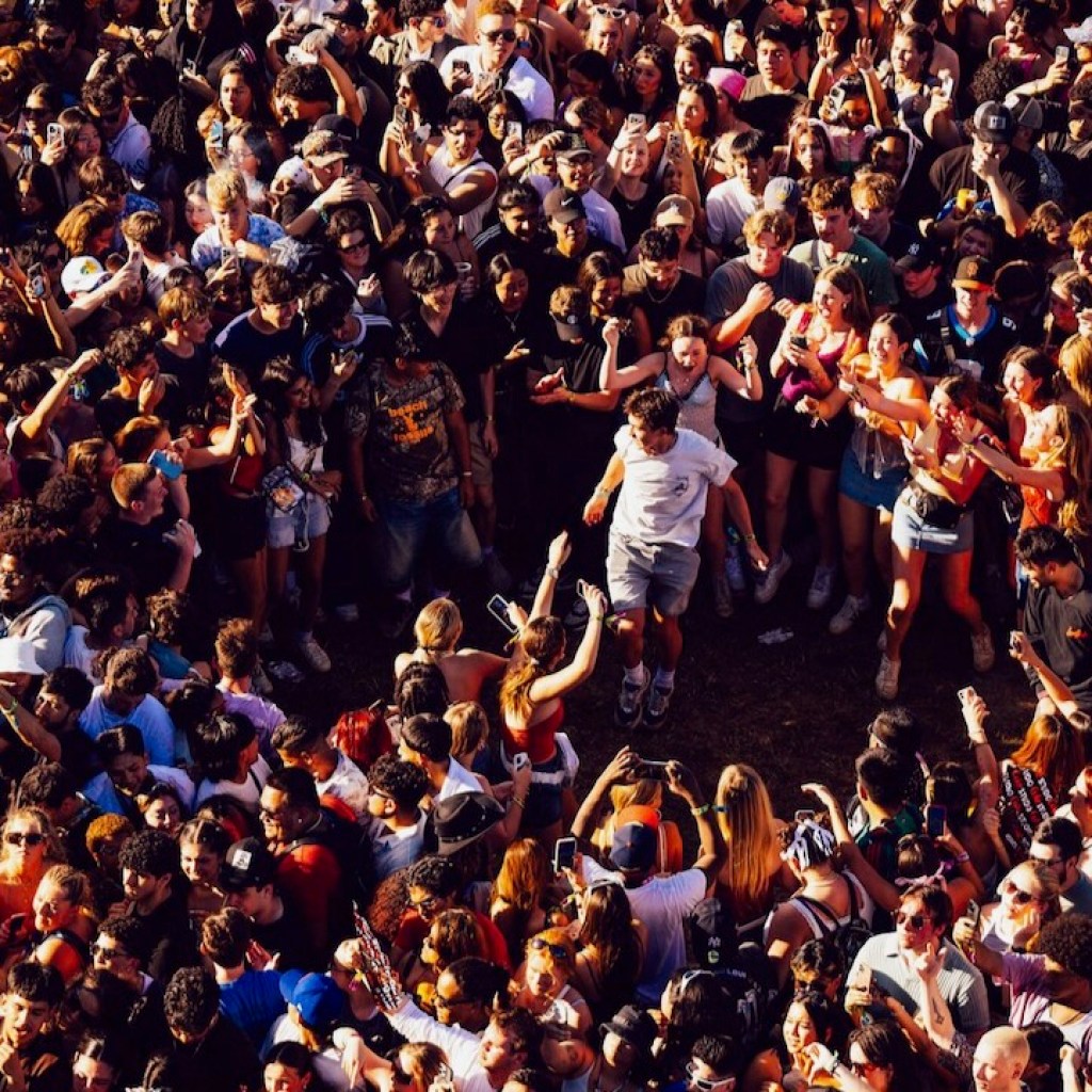 More People Prefer Live Music Over Sex, New Survey Finds More People Prefer Live Music Over Sex, New Survey Finds