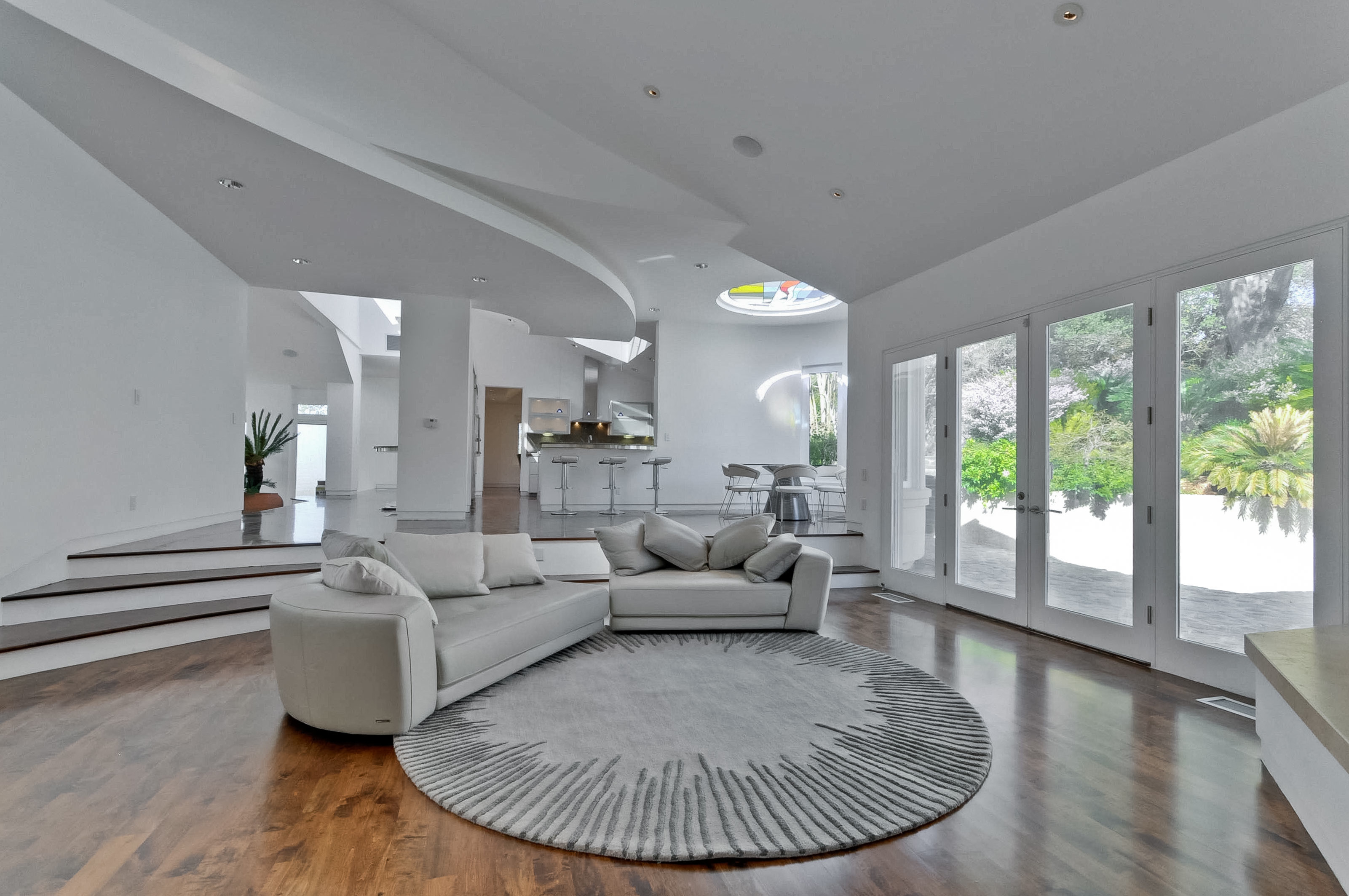 The home was originally built in 1986 for wozniak with the. Steve Wozniak S Apple Former Home Sells For 3 9 Million Fortune