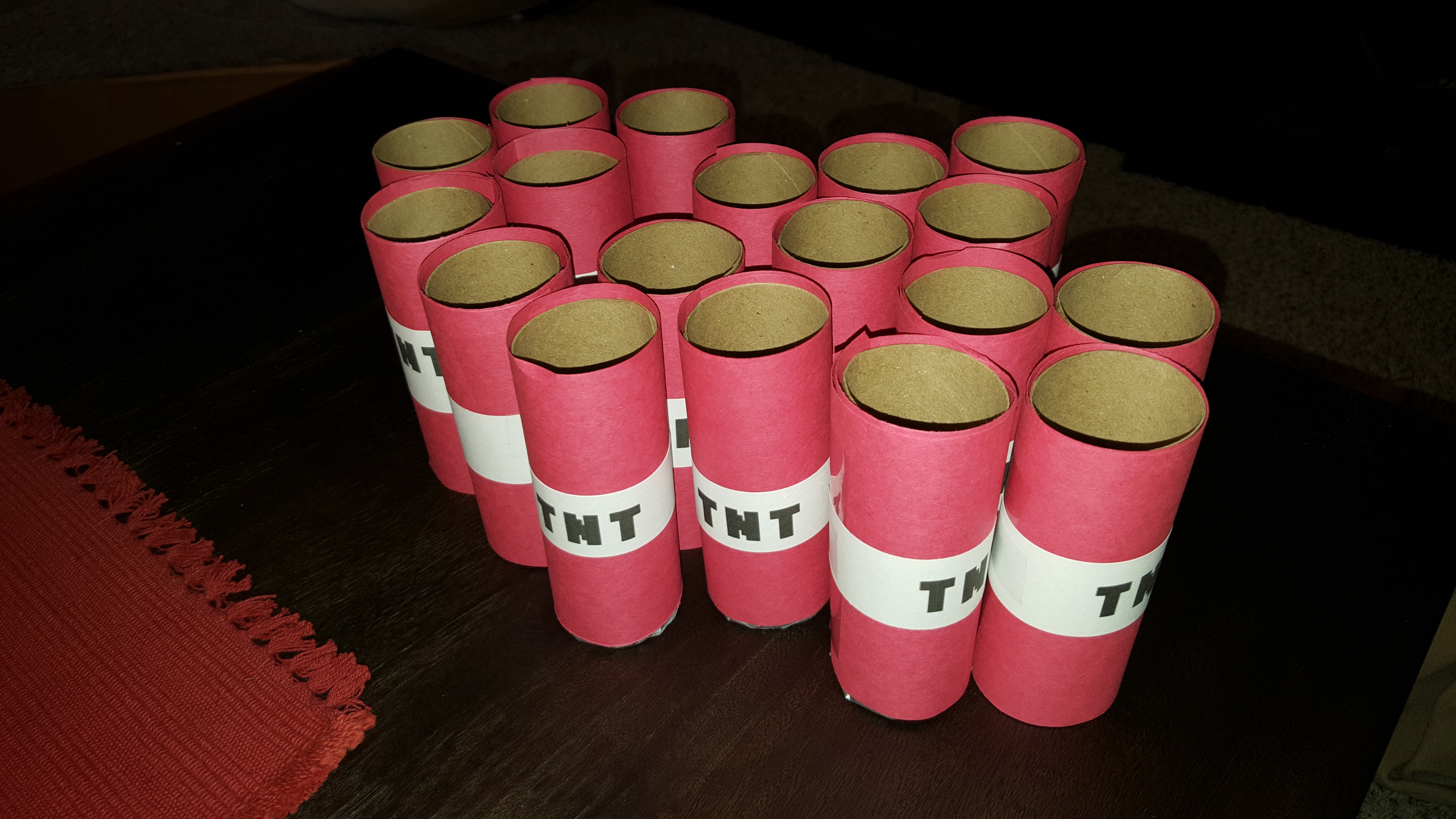 In this video we're testing out our homemade mini missiles, so i've got jake and ritchie from the sonic dad team. Minecraft Tnt Exploding Pinata 9 Steps Instructables