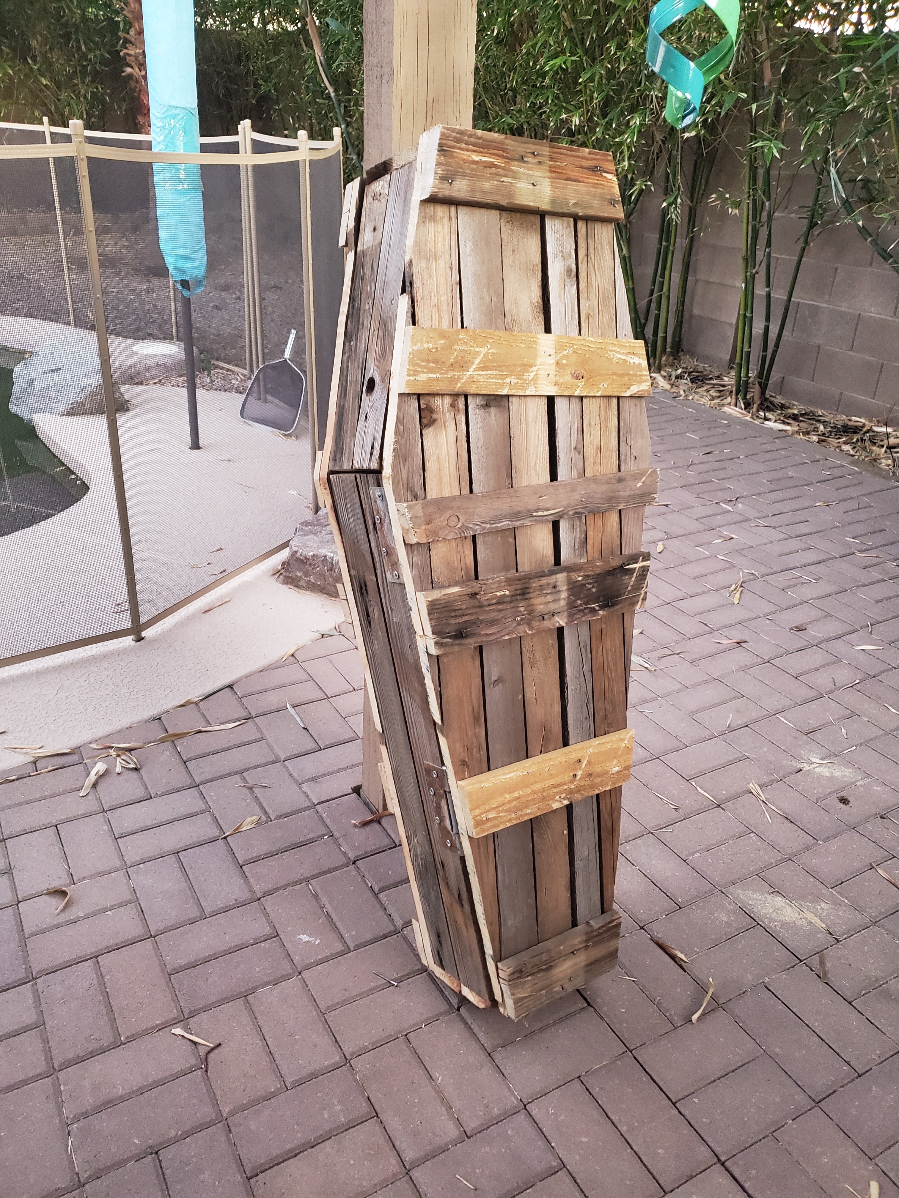 There was a recent leak for the home depot 2022 halloween collection and you are. Pallet Halloween Coffin Decoration 4 Steps With Pictures Instructables