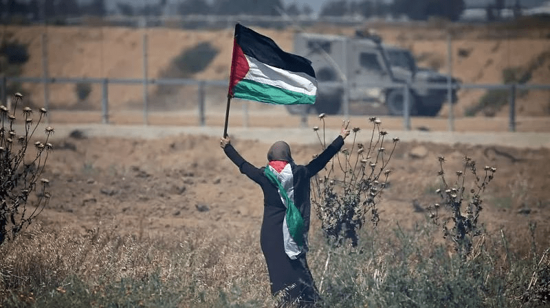 رئيس وزراء إسبانيا: من مصلحة أوروبا الاعتراف بالدولة الفلسطينية رئيس وزراء إسبانيا: من مصلحة أوروبا الاعتراف بالدولة الفلسطينية