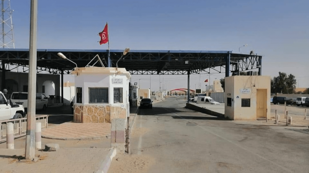 استئناف الحركة التجارية بمعبر ذهيبة وازن الحدودي