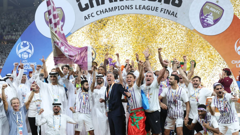 سفيان رحيمي يقود العين الإماراتي إلى التتويج بدوري أبطال آسيا