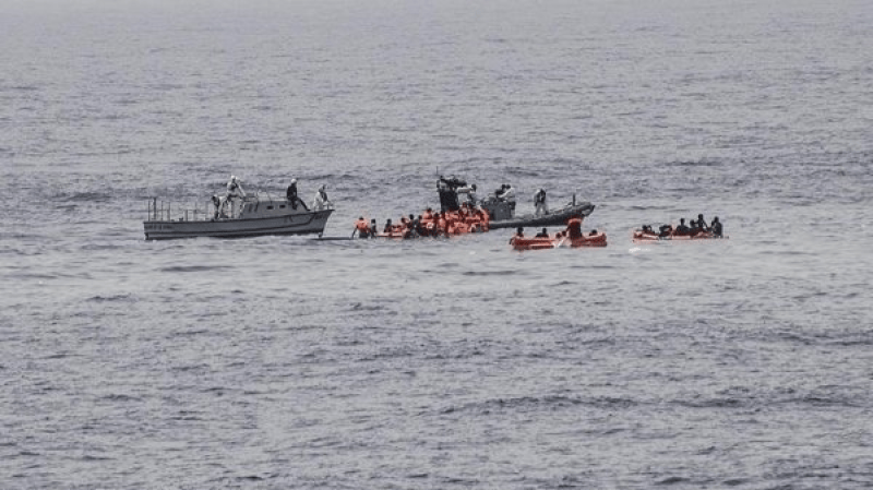 وفاة 13 شخصا وفقدان 14 آخرين في غرق قارب مهاجرين قبالة اليمن وفاة 13 شخصا وفقدان 14 آخرين في غرق قارب مهاجرين قبالة اليمن