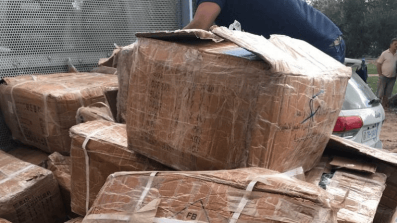 تطاوين: حجز بضائع مهربة بقيمة 350 ألف دينار تطاوين: حجز بضائع مهربة بقيمة 350 ألف دينار