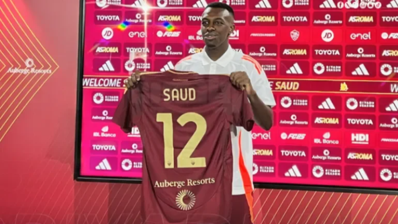 سعود عبد الحميد أول لاعب سعودي في البطولة الإيطالية