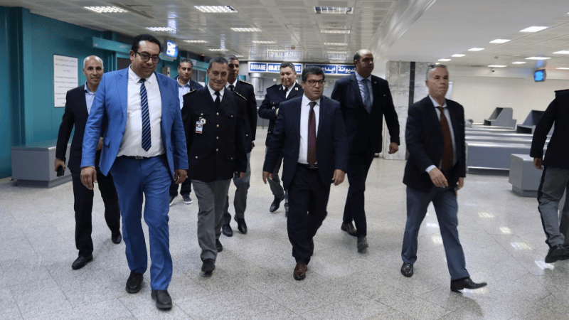 المدير العام للديوانة يدعو إلى الحرص على تطبيق القانون لحماية الاقتصاد المدير العام للديوانة يدعو إلى الحرص على تطبيق القانون لحماية الاقتصاد