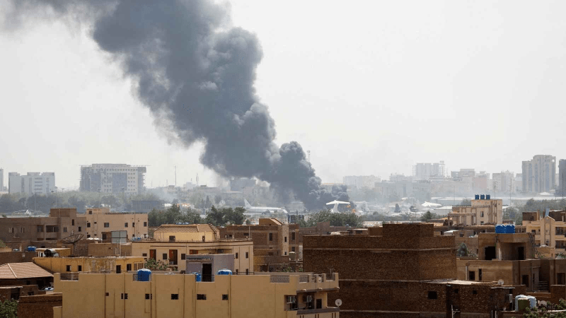 السودان: مقتل ضباط وجنود في تحطم طائرة تابعة للجيش في أم درمان السودان: مقتل ضباط وجنود في تحطم طائرة تابعة للجيش في أم درمان