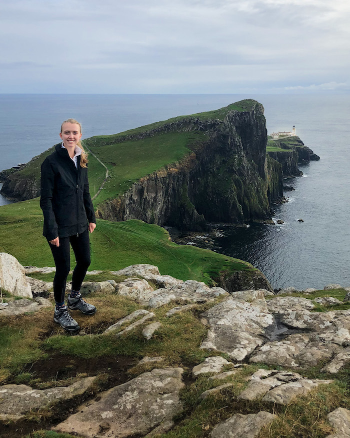 Mar 27, 2020 · sitting on the most westerly point on the isle of skye in scotland, neist point lighthouse was first lit in 1909, with an aerial cableway used to bring in supplies. 5 Best Isle Of Skye Walks Your Guide With Everything You Need To Know