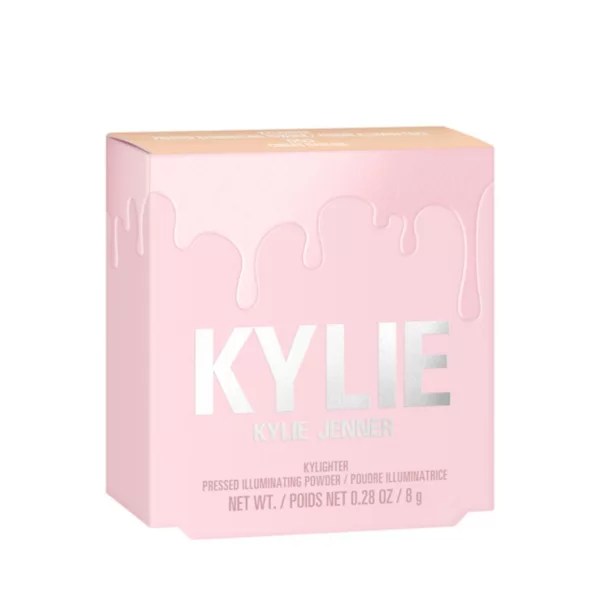 #blush (6) #bronze (6) & #kylight (6) ✨ and new formulas, there are 18 shades total *champagne showers is back as cheers darling + 3 . Kylighter Illuminating Powder Kylie Cosmetics By Kylie Jenner