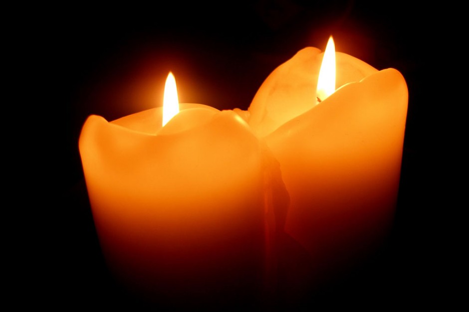 India will ban the use of cryptocurrencies for making payments, but will allow and regulate trading of crypto as assets, the economic times . Love Binding With Candles - Couples Skills