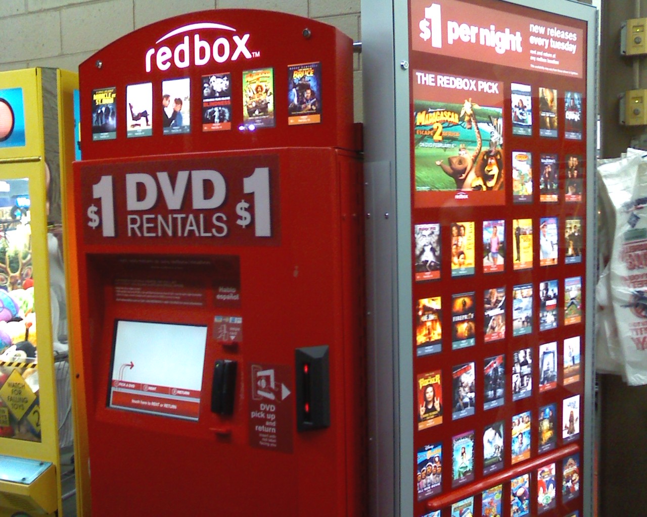 These seasonal savings have ended. Redbox Coupon: FREE 1-Day DVD Rental