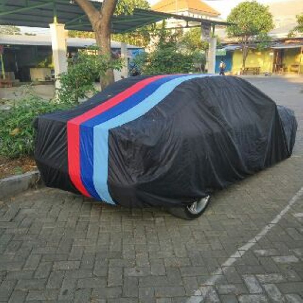 Berikut Update Harga Cover Mobil Sedan Terkini - Cover Super