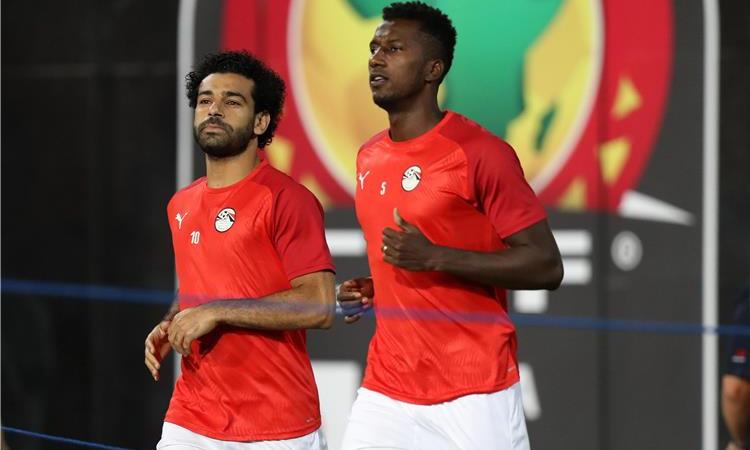 اتهام نجم منتخب مصر السابق بالنصب والاحتيال