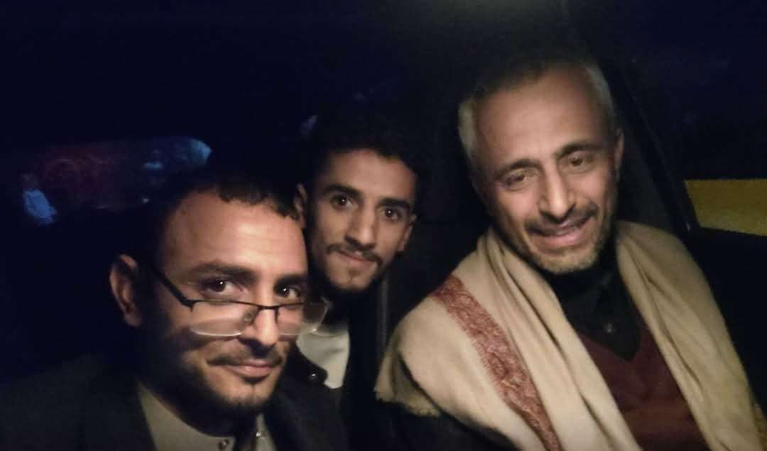 شاهد اول صورة للمياحي عقب اطلاق سراحه في صنعاء شاهد اول صورة للمياحي عقب اطلاق سراحه في صنعاء