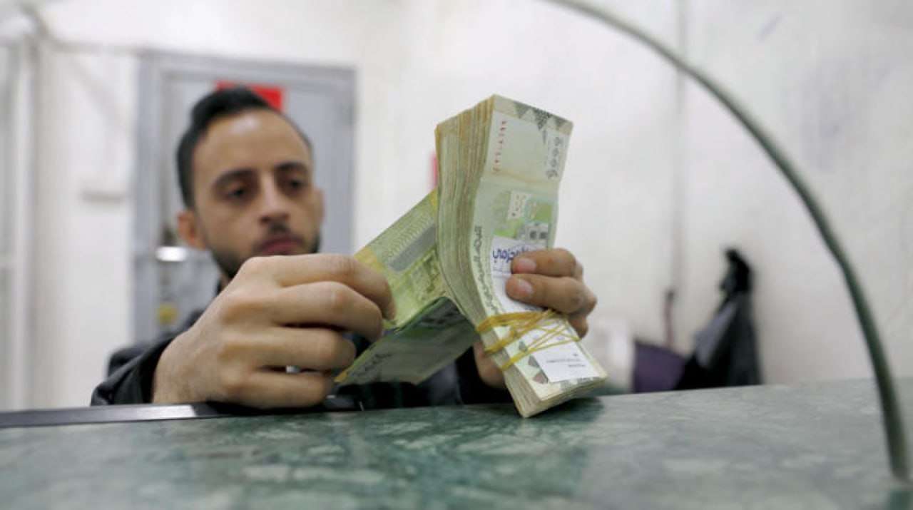 خبر سار.. صرف مرتبات النازحين في عدة محافظات يمنية