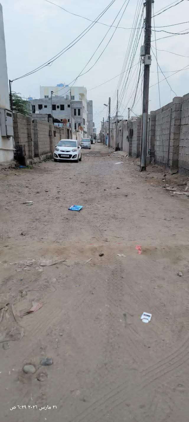 دعوات لإصلاح طريق ريمي بعدن