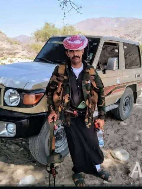 مقتل مواطن وإصابة آخر في معقل زعيم الحو ثيين