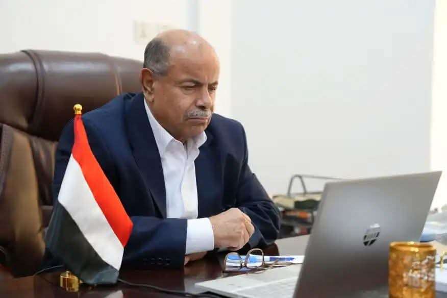 الخنبشي يوجه بفصل مئات الجنود من لواء بارشيد المنتمين إلى ردفان ويافع والضالع