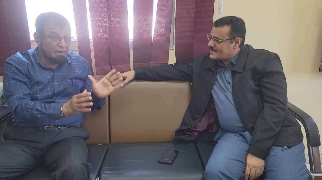 مدير عام المنصورة يؤكد الحرص على تطوير الأداء والخدمات لمستشفى الطبي الجراحي مدير عام المنصورة يؤكد الحرص على تطوير الأداء والخدمات لمستشفى الطبي الجراحي
