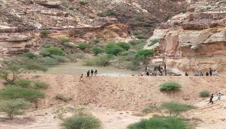شبوة: معاناة يومية على طريق صعيد باقادر