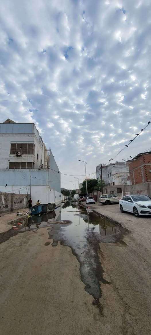 غليان شعبي بخورمكسر ومطالبات بإقالة المسؤولين عن تردي الخدمات