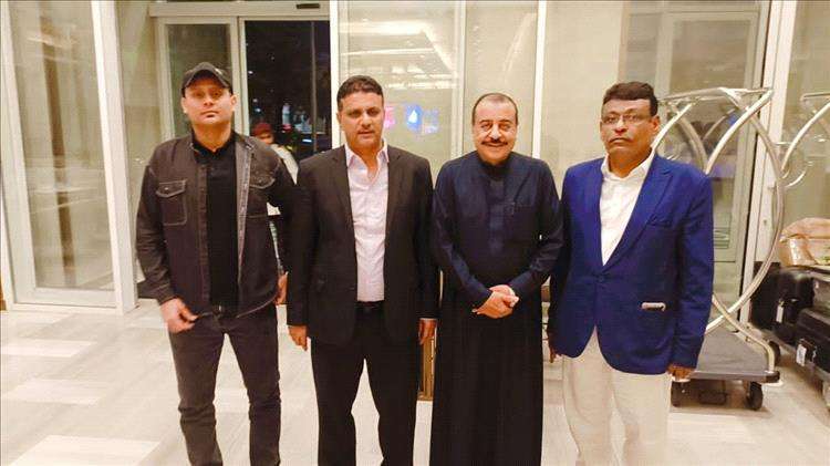 بن بريك يلتقي قيادات جنوبية في الرياض لبحث التحضيرات لمؤتمر الحوار الجنوبي