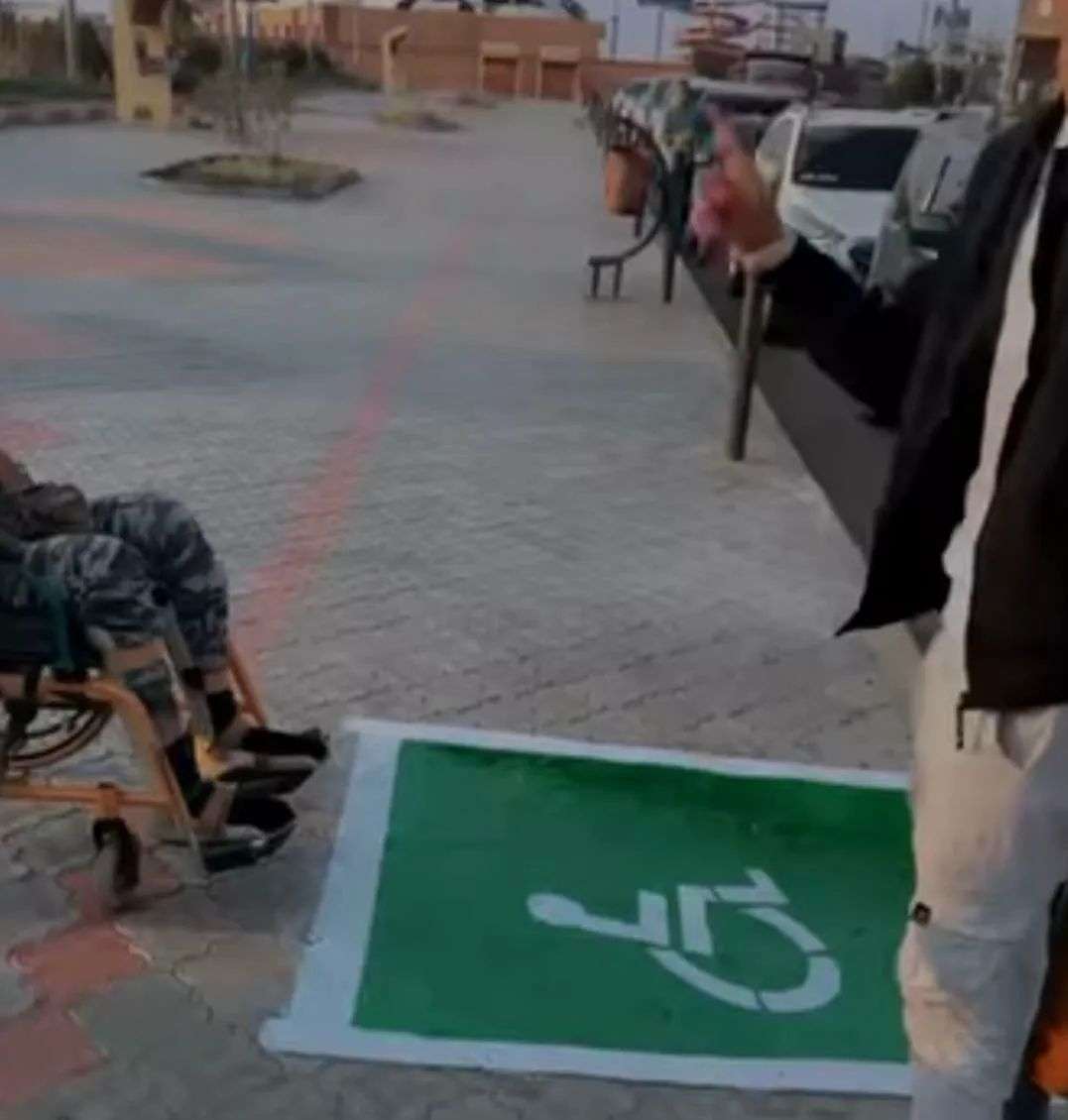 مطالب بإنشاء ممر آمن لذوي الاحتياجات الخاصة بعدن مطالب بإنشاء ممر آمن لذوي الاحتياجات الخاصة بعدن