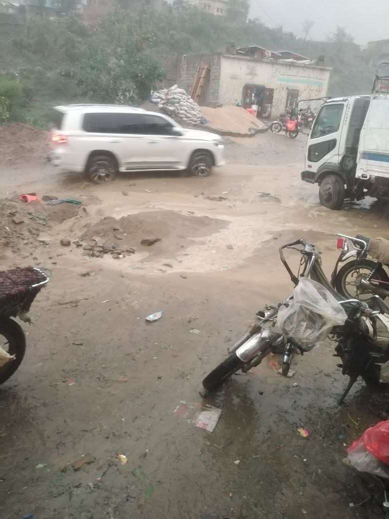 أمطار غزيرة تهطل على حجة