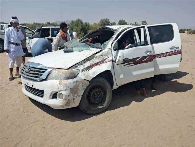 حادث مروري مأساوي في وادي بلحارث بشبوة يودي بحياة طالب ويصيب آخرين