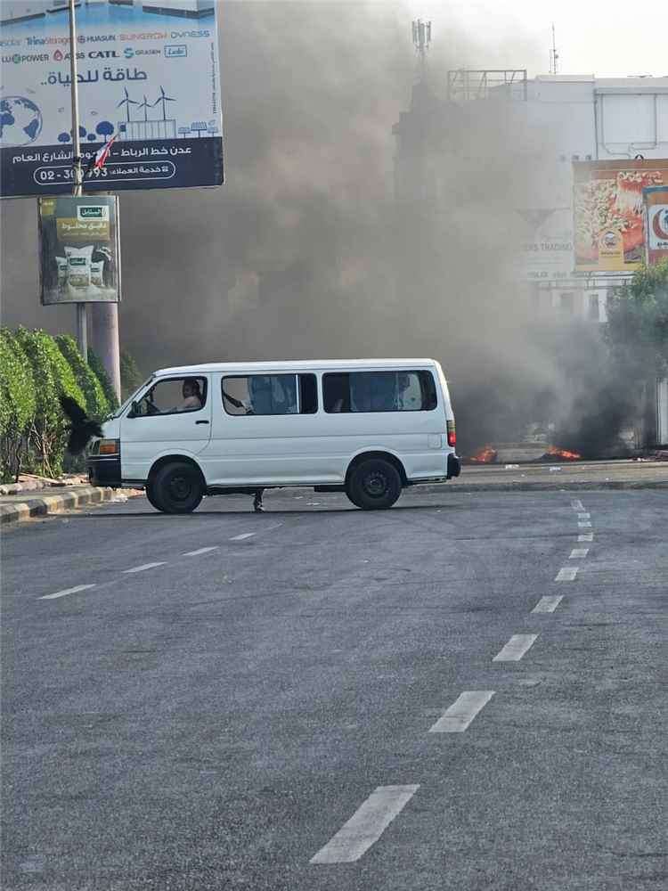 احتجاجات غاضبة على أزمة الكهرباء في مديرية المنصورة