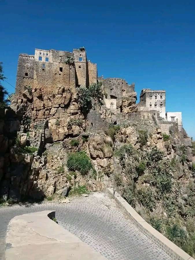 فاجعة بالمحويت.. الامطار تتسبب بحادث مروري وتخلف كارثة