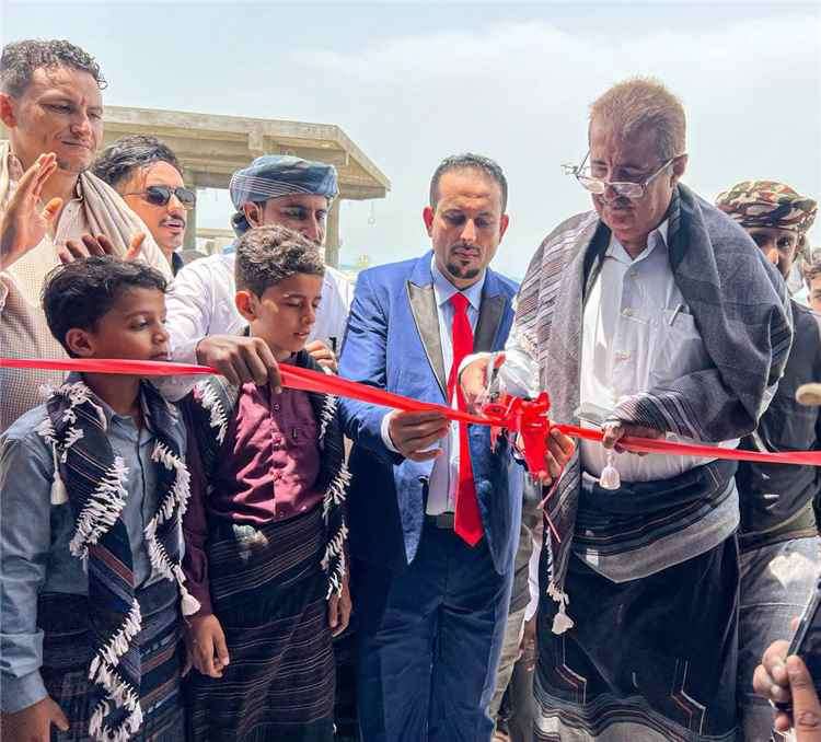 افتتاح شركة سماء الخليج للصرافة بمحافظة أبين بحضور رسمي واستثماري افتتاح شركة سماء الخليج للصرافة بمحافظة أبين بحضور رسمي واستثماري