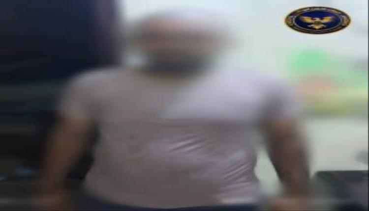 شاب يتقطع للعائلات بالكورنيش بعدن شاب يتقطع للعائلات بالكورنيش بعدن