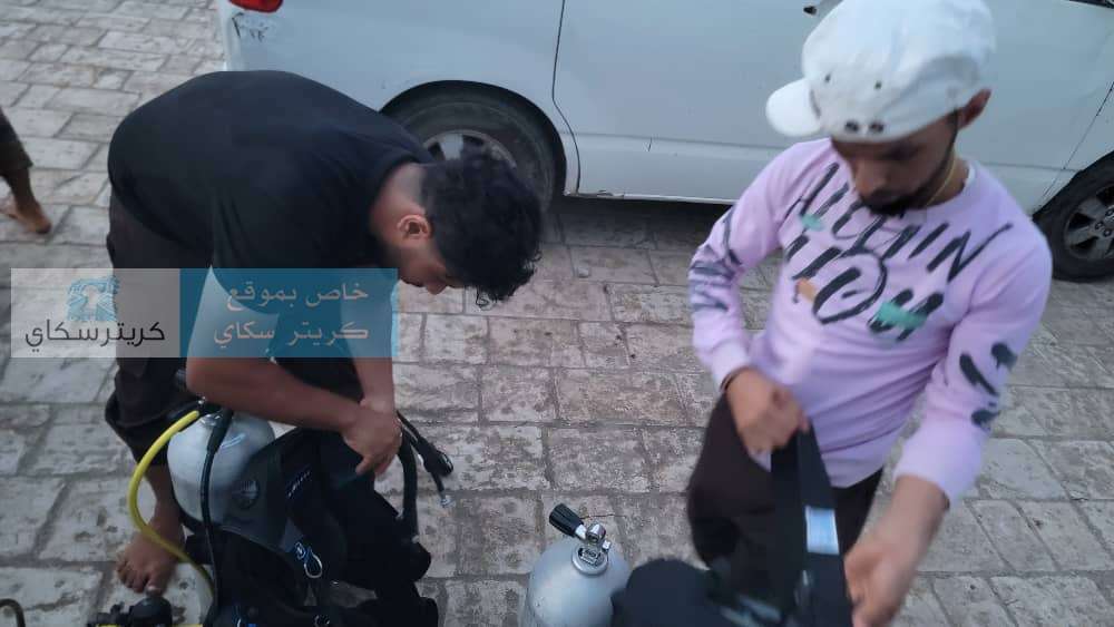 عاجل:فشل فريق الغواصين انتشال جثامين شبان في ساحل ابين عاجل:فشل فريق الغواصين انتشال جثامين شبان في ساحل ابين