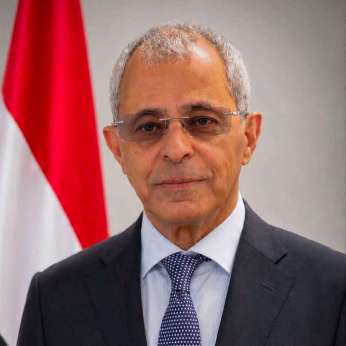 نائب وزير الخارجية: الحكومة قدمت تنازلات لخدمة اليمنيين والحوثيون يرفضون حتى المبادرات الإنسانية نائب وزير الخارجية: الحكومة قدمت تنازلات لخدمة اليمنيين والحوثيون يرفضون حتى المبادرات الإنسانية